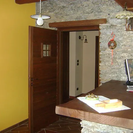 Alloggio per agriturismo A Nostro Mizoun Ostana